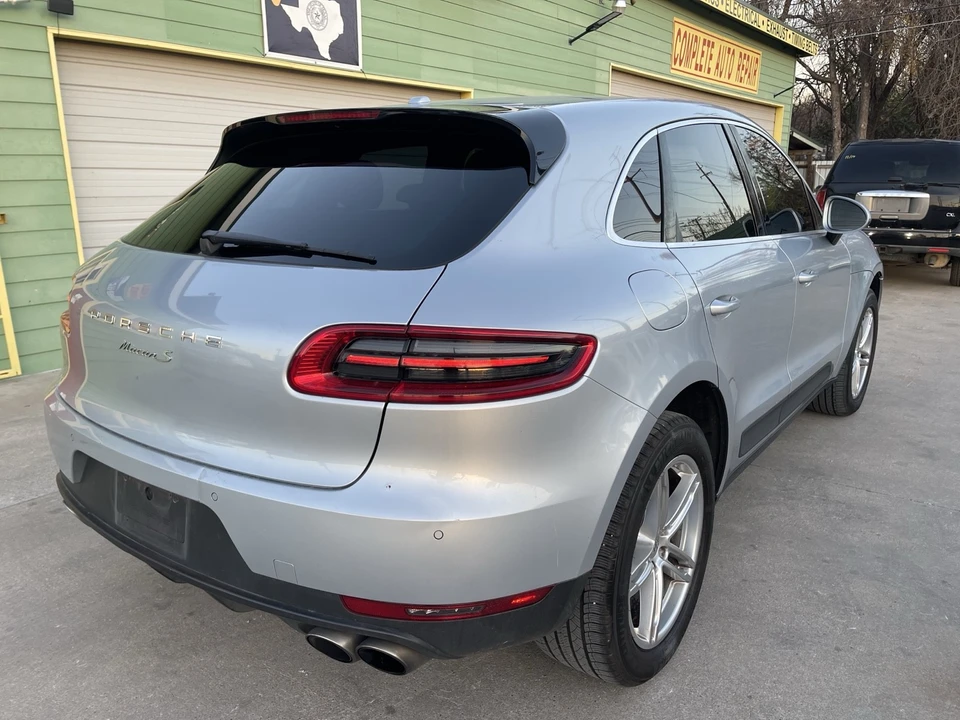 2015 Porsche Macan S - Image 3 of 19
