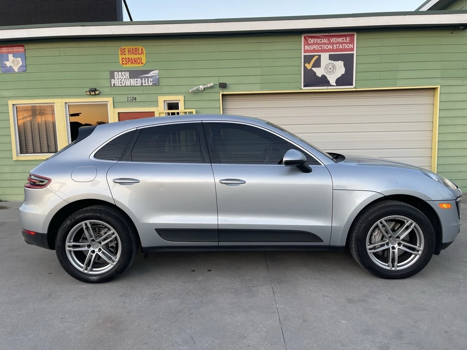 2015 Porsche Macan S - Image 2 of 19