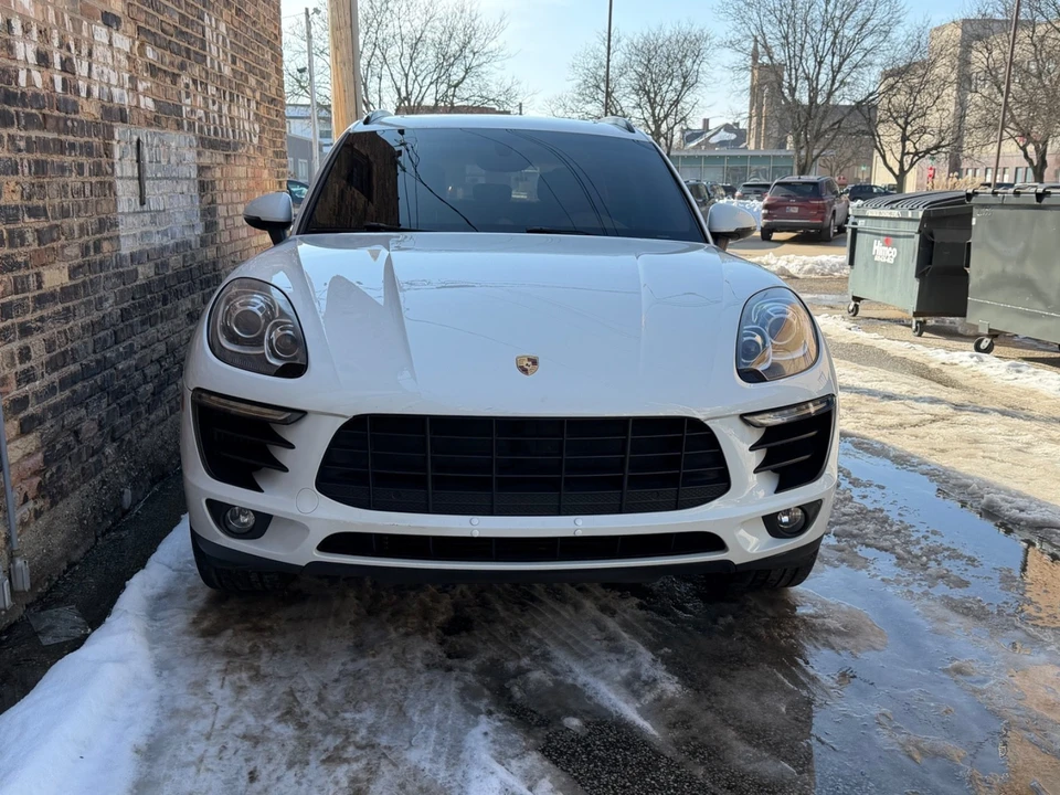 2015 Porsche Macan S - Image 16 of 18