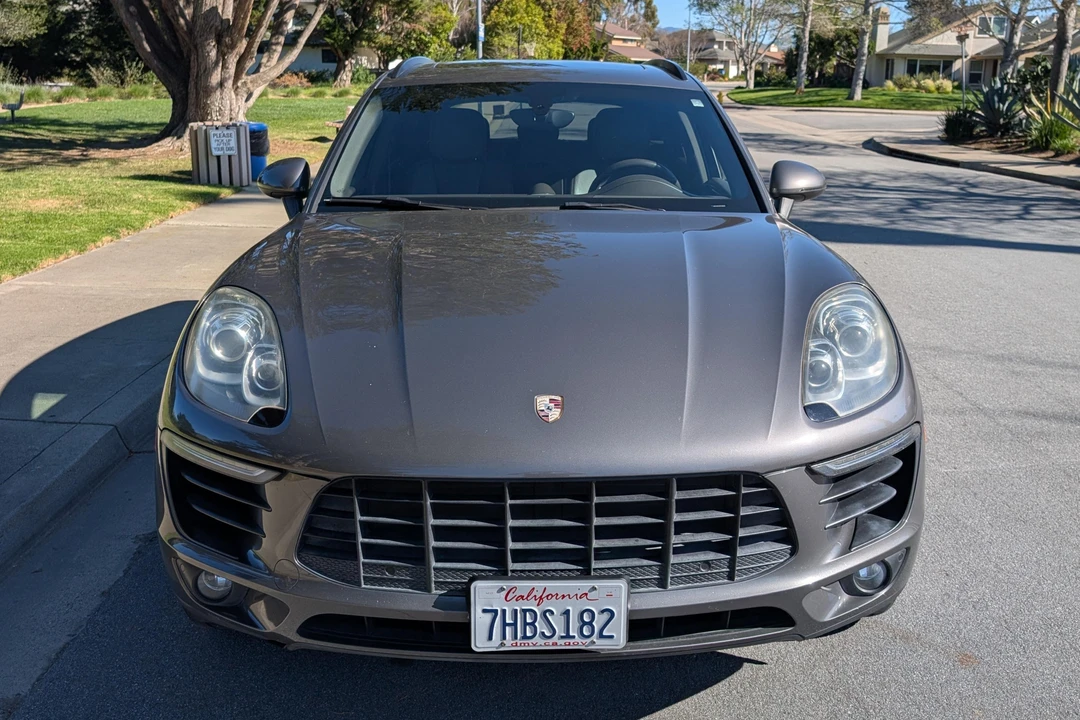 2015 Porsche Macan S - Image 2 of 31