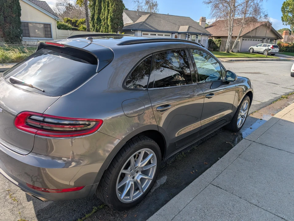 2015 Porsche Macan S - Image 11 of 31