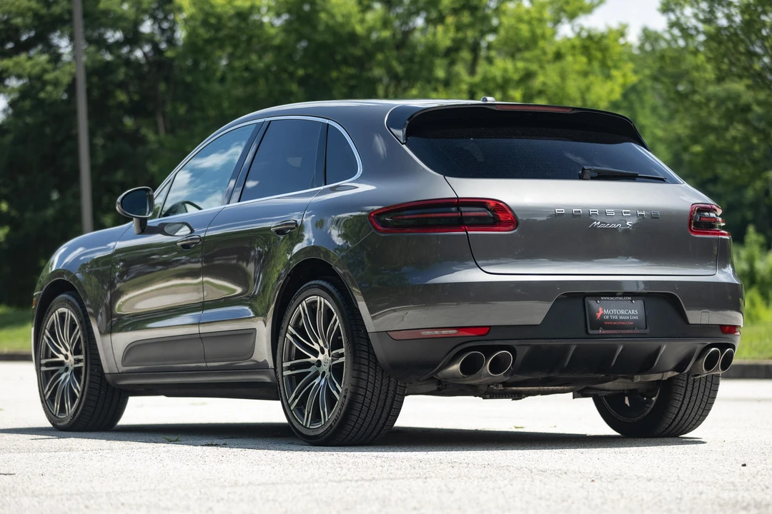 2015 Porsche Macan S - Image 14 of 31
