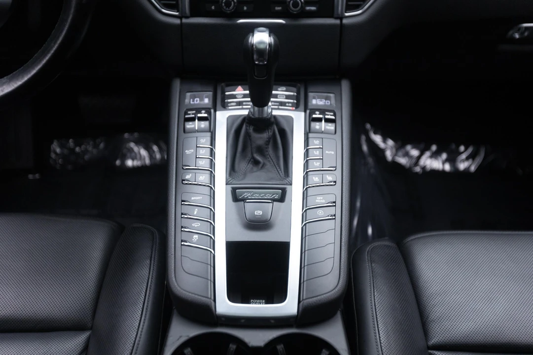 2015 Porsche Macan S - Image 21 of 21