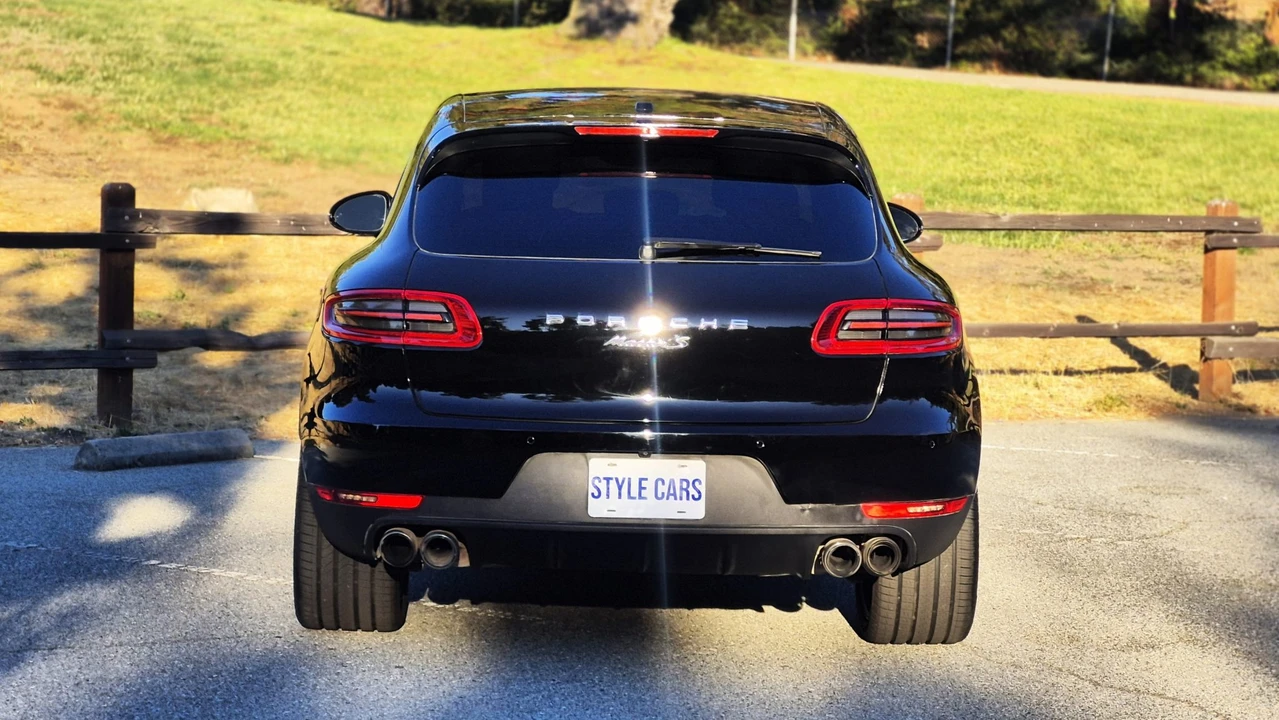 2015 Porsche Macan S - Image 28 of 31