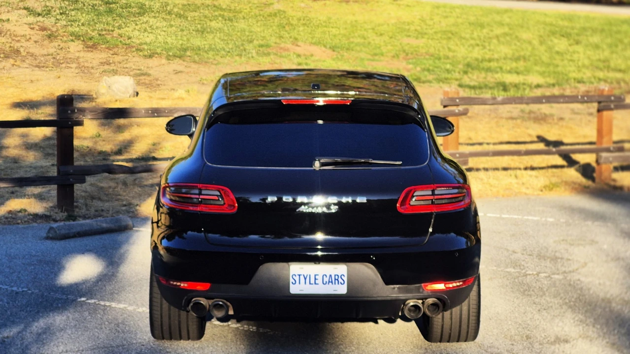 2015 Porsche Macan S - Image 30 of 31