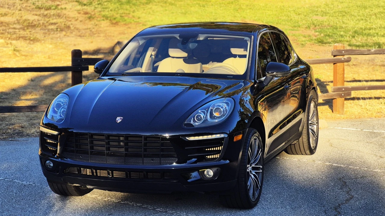 2015 Porsche Macan S - Image 7 of 31