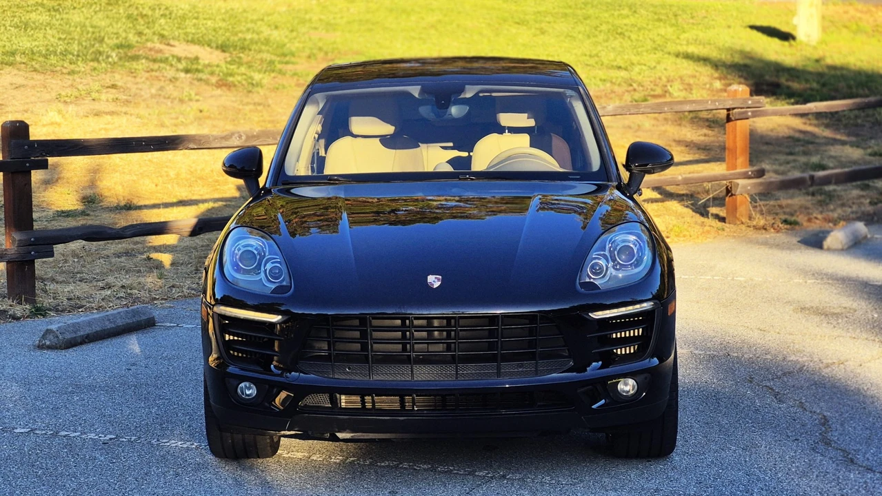 2015 Porsche Macan S - Image 15 of 31
