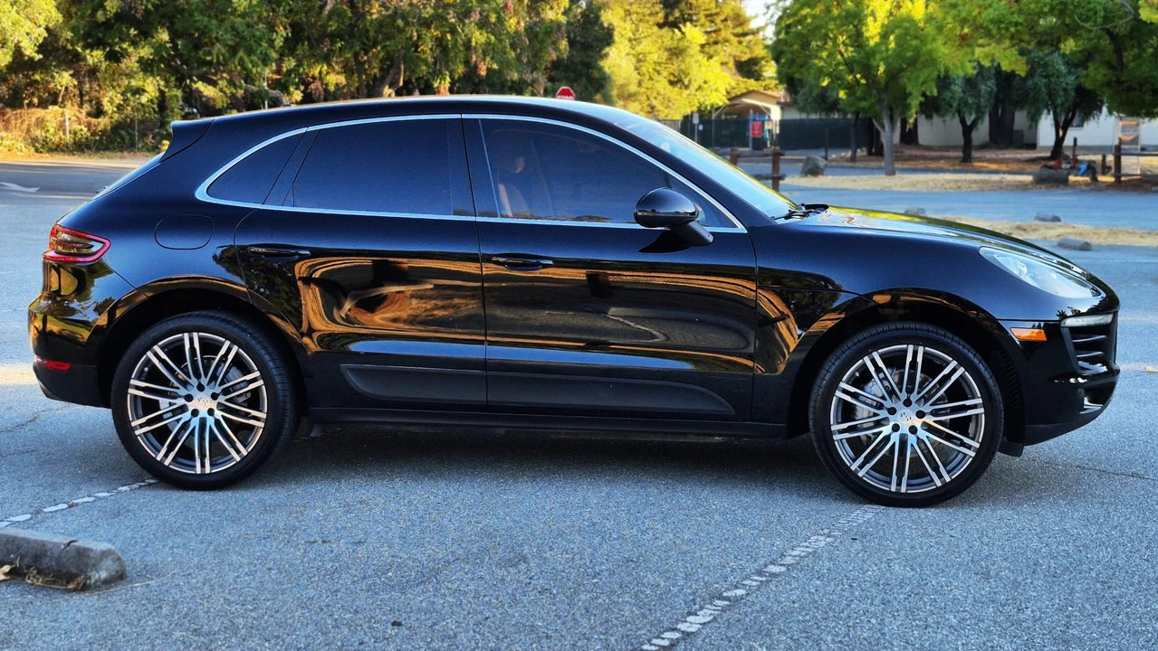 2015 Porsche Macan S - Image 22 of 31