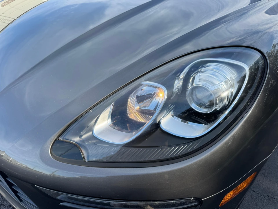 2015 Porsche Macan S - Image 12 of 31