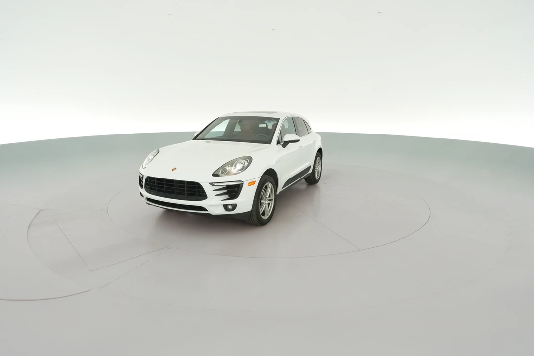 2015 Porsche Macan S - Image 25 of 31