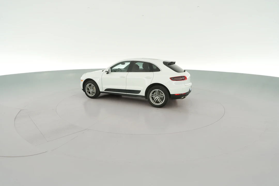 2015 Porsche Macan S - Image 29 of 31
