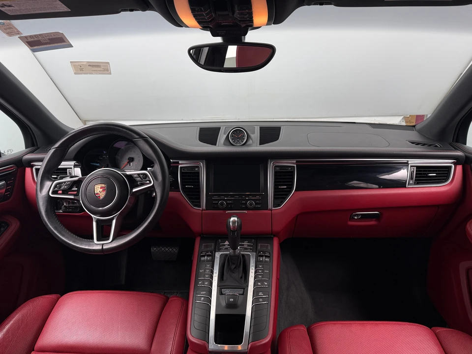 2015 Porsche Macan S - Image 8 of 31