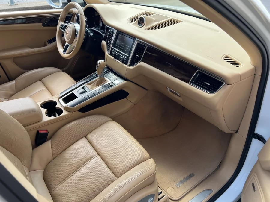 2015 Porsche Macan S - Image 6 of 10