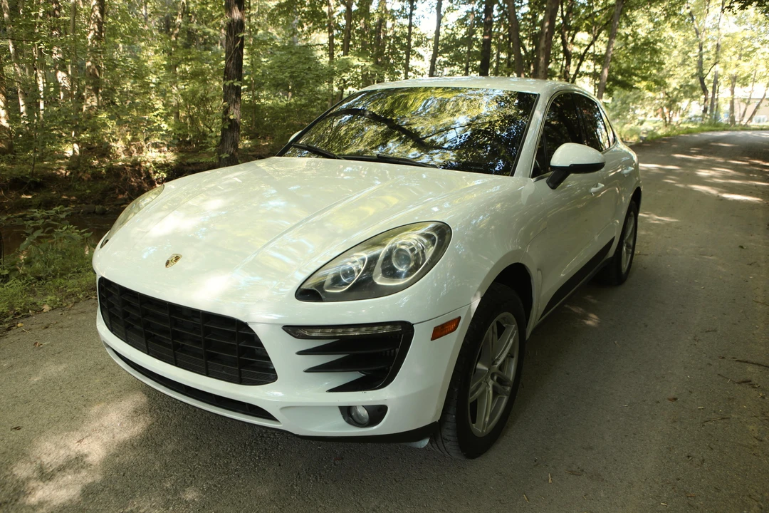 2015 Porsche Macan S - Image 11 of 31