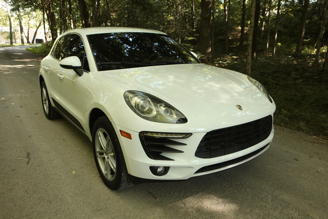 2015 Porsche Macan S - Image 22 of 31