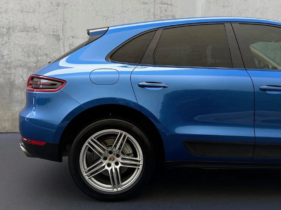 2015 Porsche Macan S - Image 13 of 21