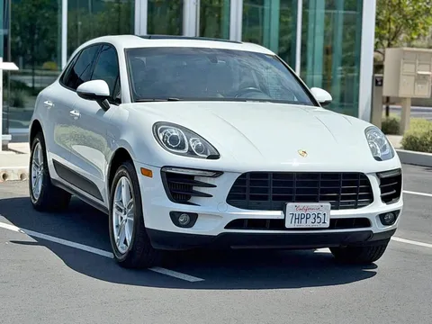 2015 Porsche Macan S