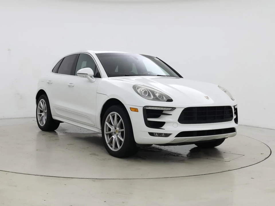 2015 Porsche Macan S - Image 2 of 25