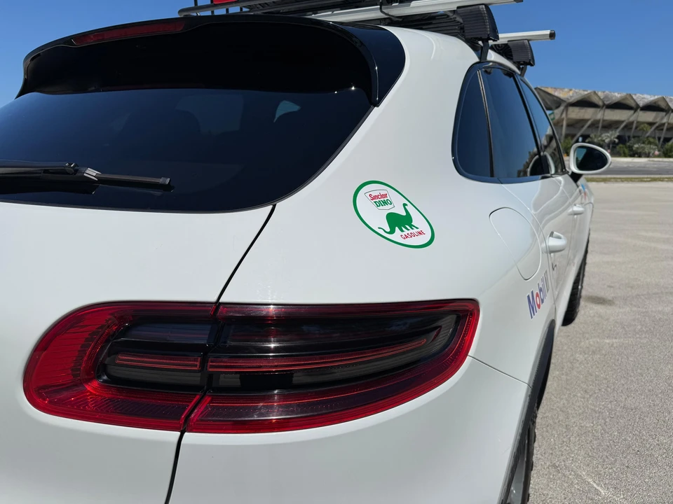 2015 Porsche Macan S - Image 29 of 31