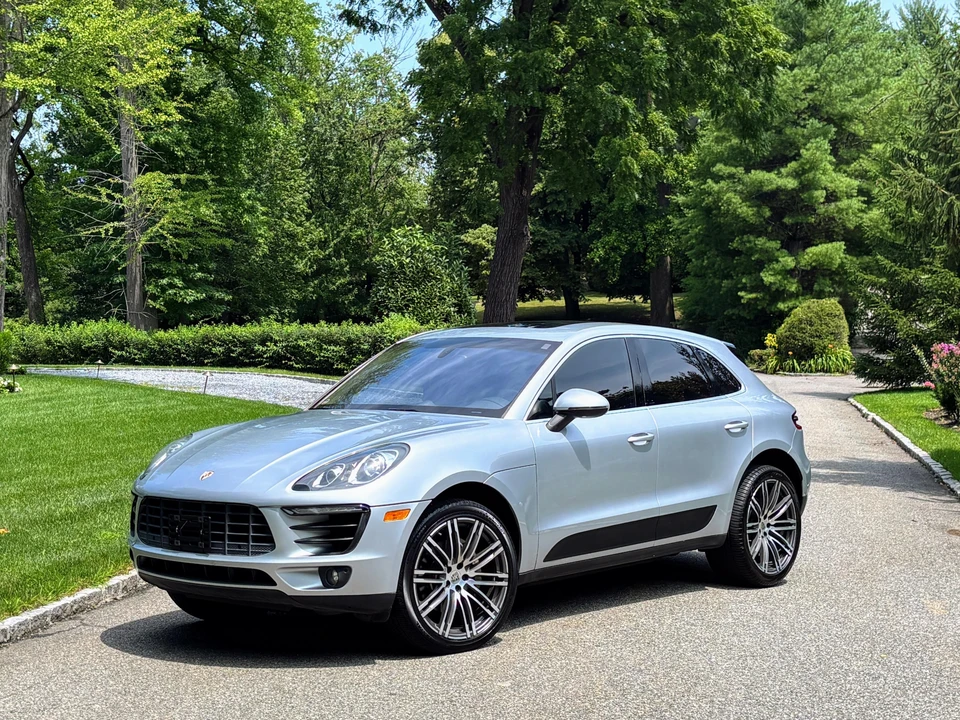 2015 Porsche Macan S - Image 8 of 31