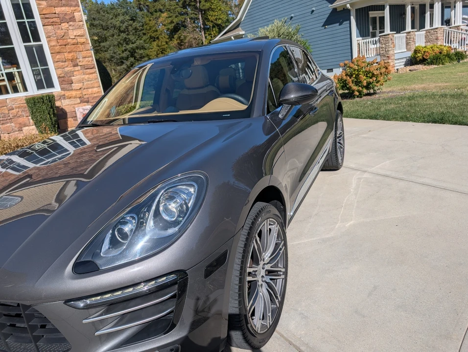 2015 Porsche Macan S - Image 2 of 21