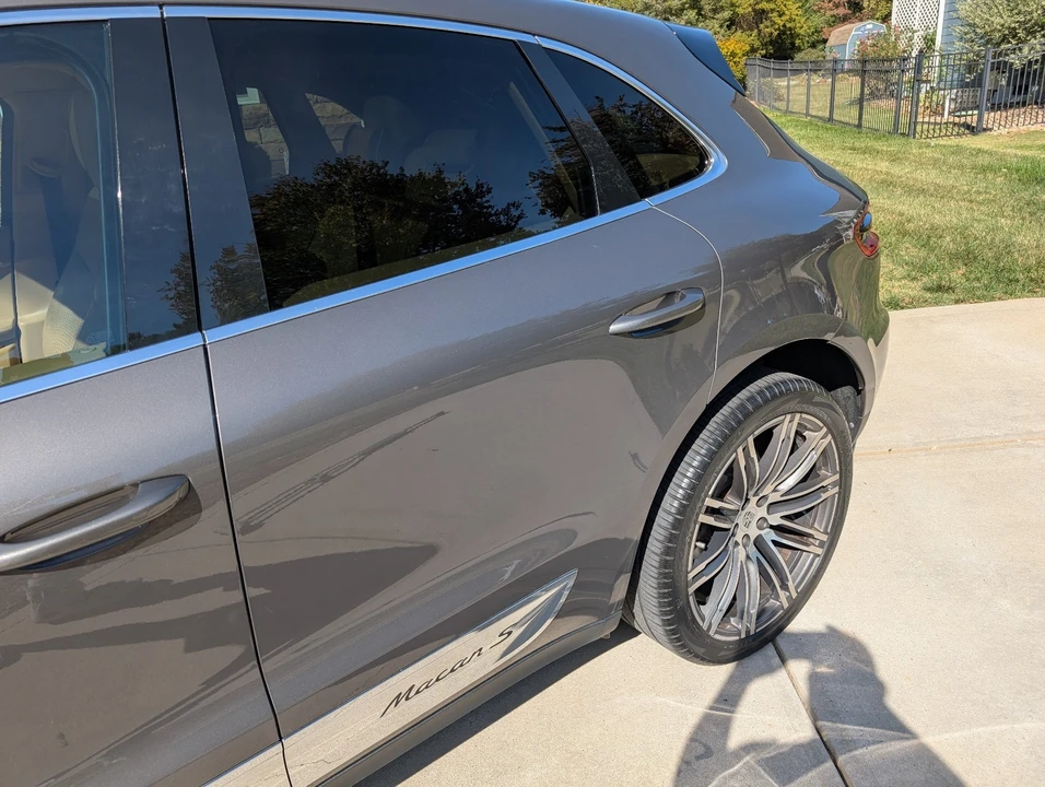 2015 Porsche Macan S - Image 10 of 21