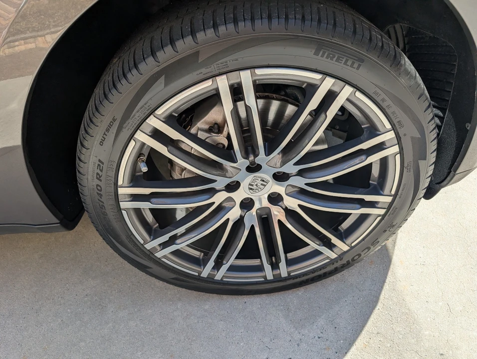 2015 Porsche Macan S - Image 16 of 21