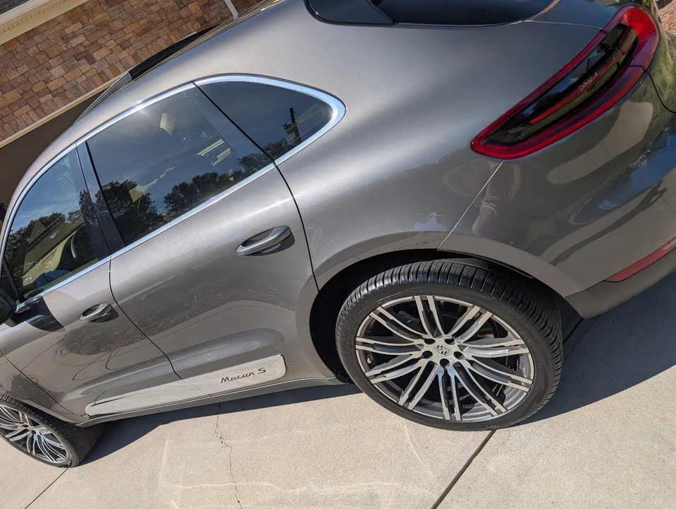 2015 Porsche Macan S - Image 11 of 21