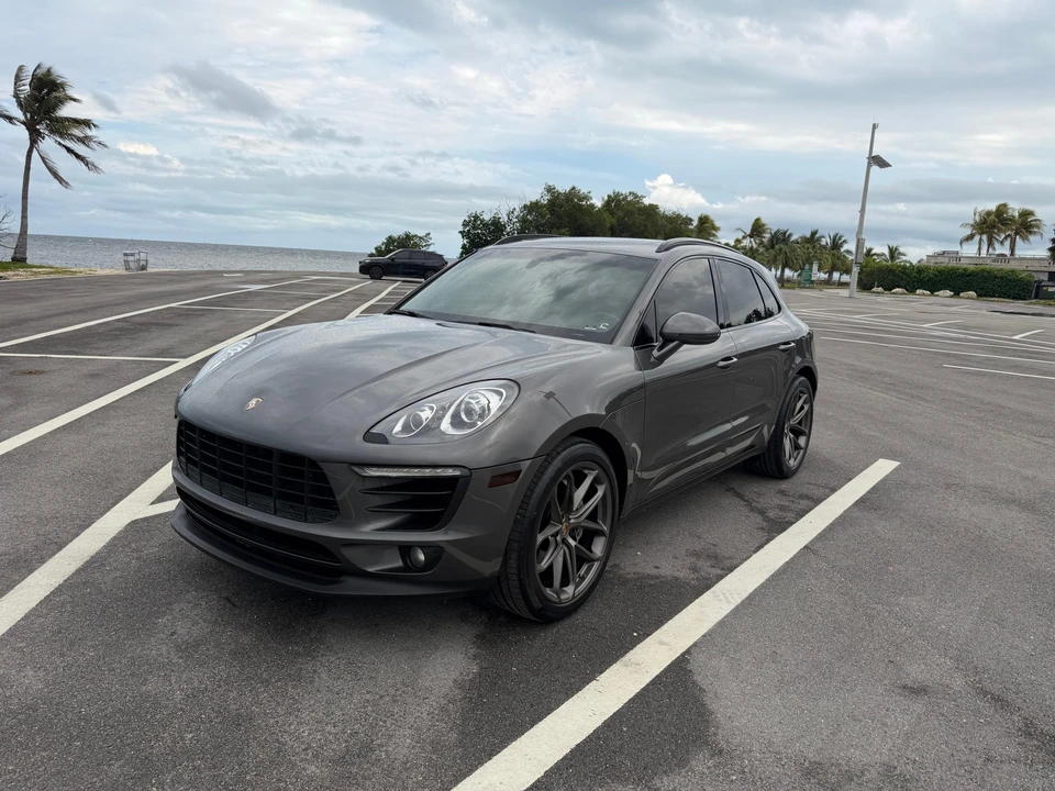 2015 Porsche Macan S - Image 9 of 31