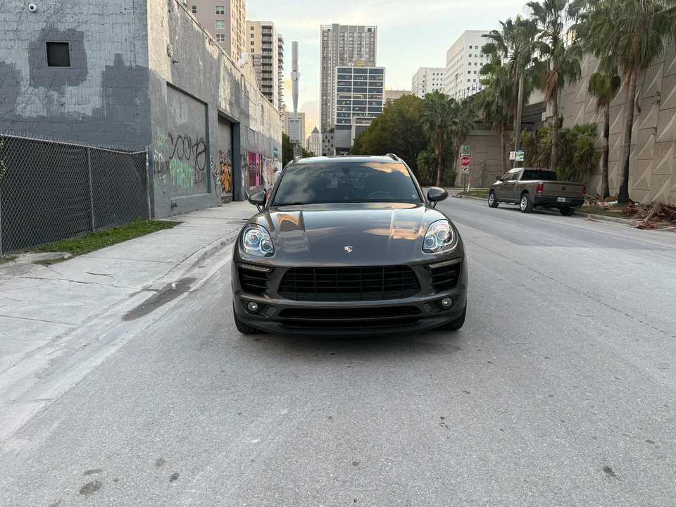 2015 Porsche Macan S - Image 7 of 31