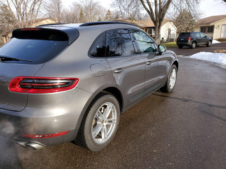2015 Porsche Macan S - Image 29 of 31