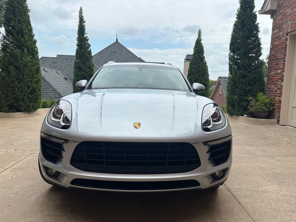 2015 Porsche Macan S - Image 8 of 31