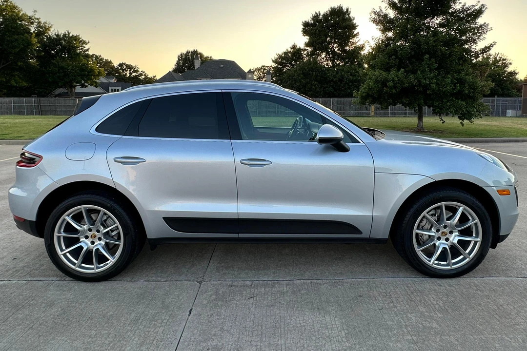 2015 Porsche Macan S - Image 3 of 31