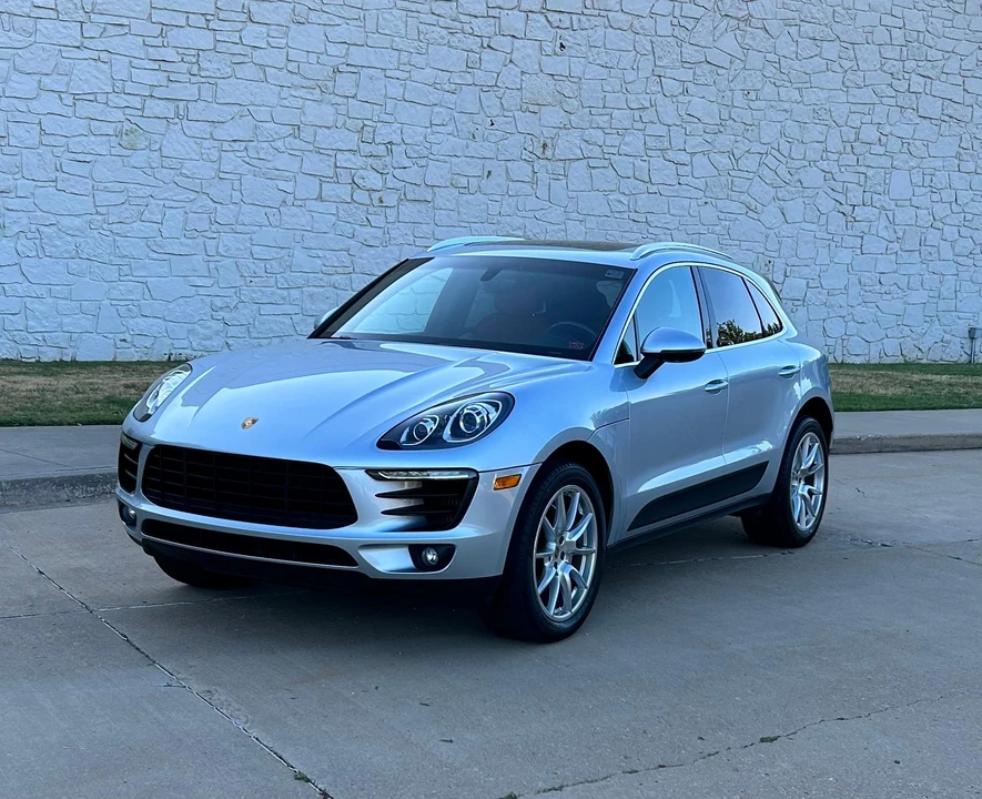 2015 Porsche Macan S - Image 23 of 31