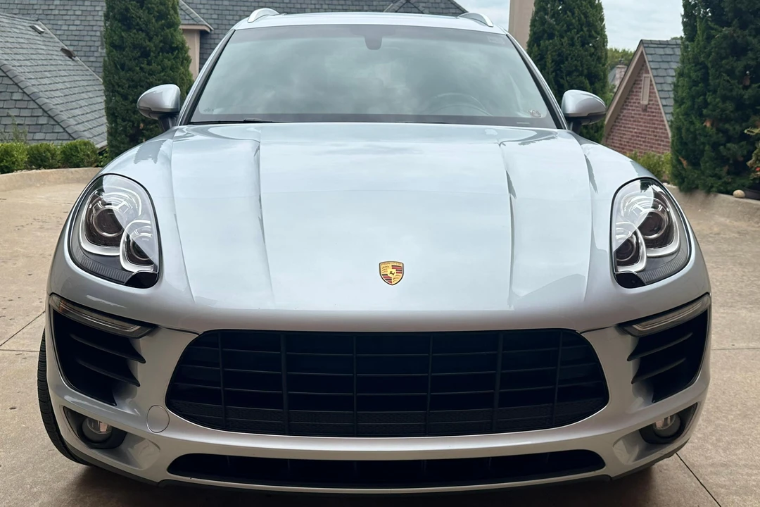 2015 Porsche Macan S - Image 2 of 31