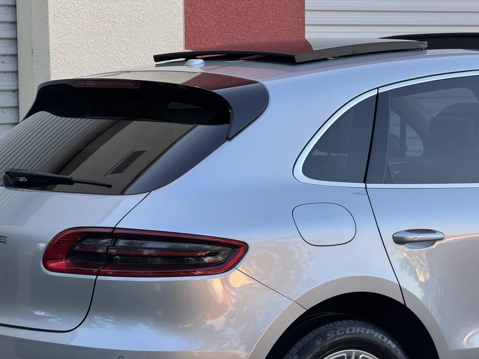 2015 Porsche Macan S - Image 25 of 31