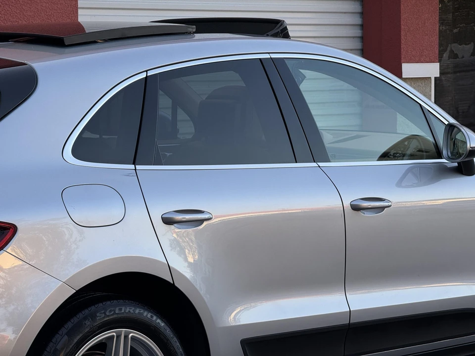 2015 Porsche Macan S - Image 27 of 31