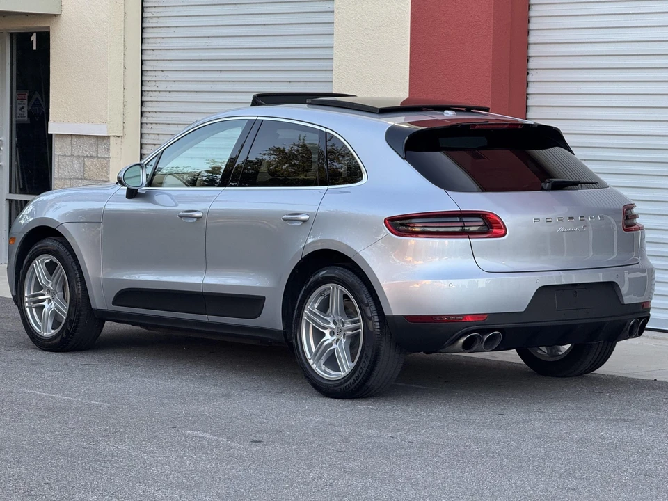 2015 Porsche Macan S - Image 20 of 31