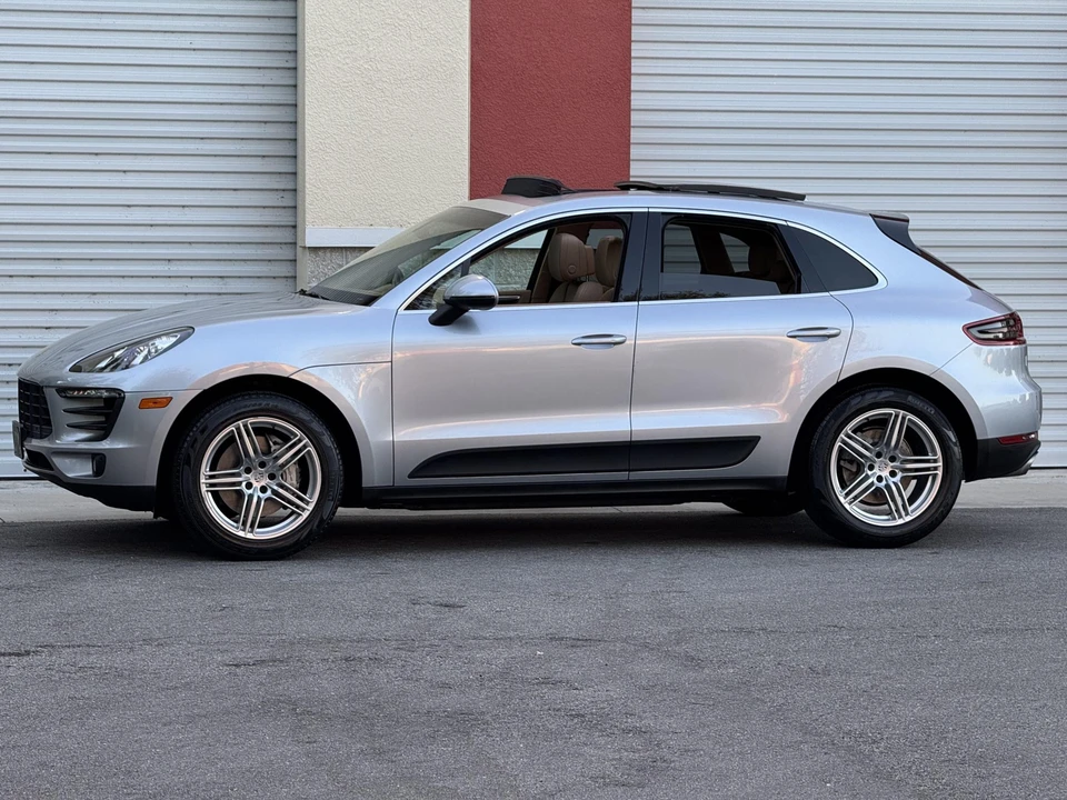 2015 Porsche Macan S - Image 22 of 31