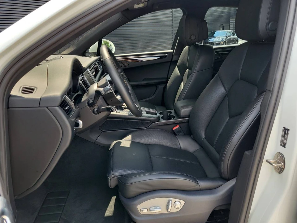 2015 Porsche Macan S - Image 5 of 5
