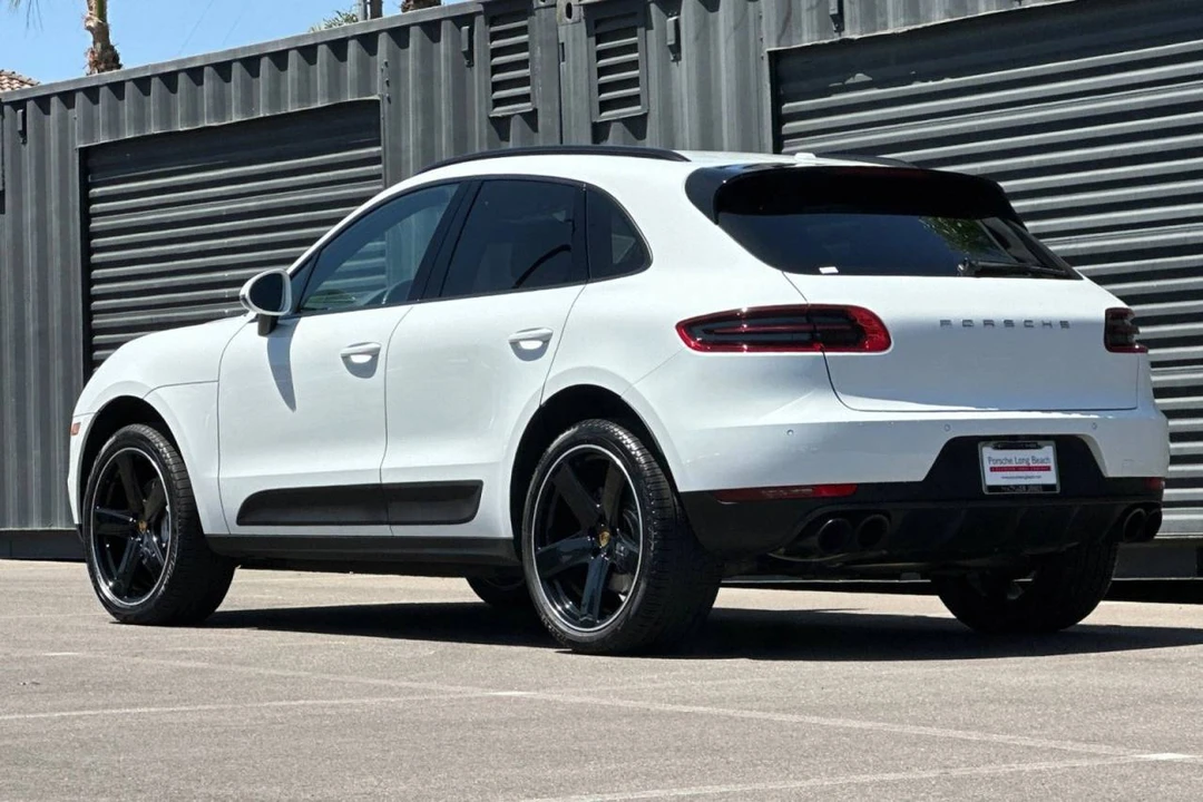 2015 Porsche Macan S - Image 3 of 5