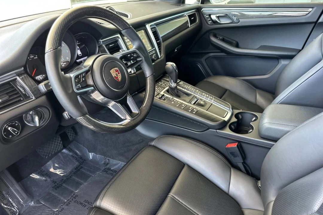 2015 Porsche Macan S - Image 4 of 5