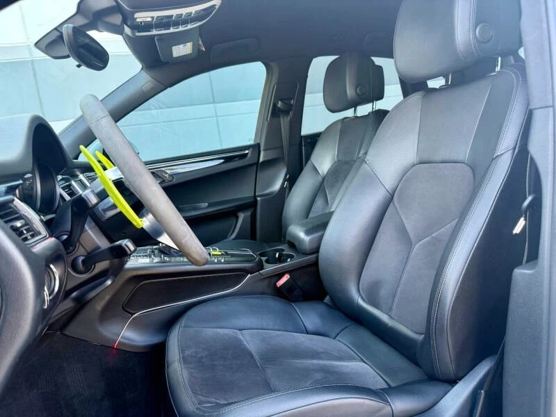 2015 Porsche Macan S - Image 13 of 21