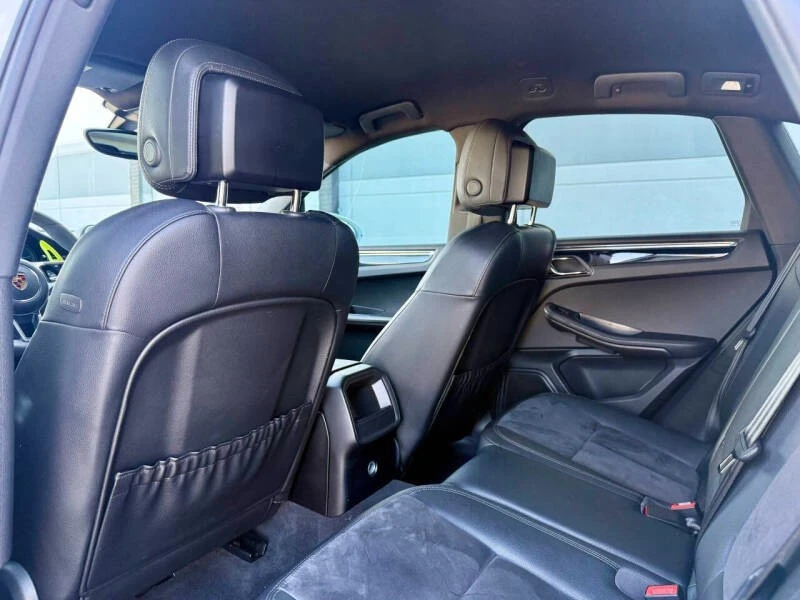 2015 Porsche Macan S - Image 14 of 21