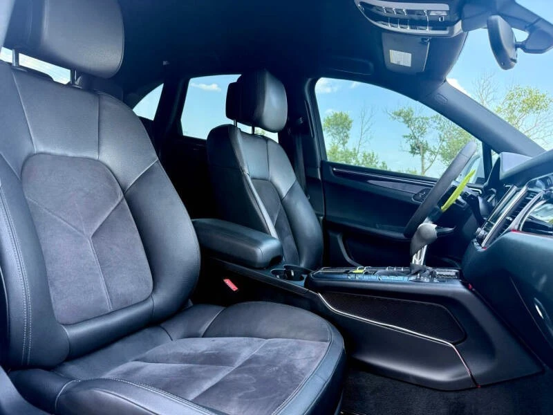 2015 Porsche Macan S - Image 19 of 21