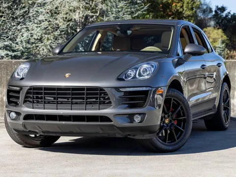 2015 Porsche Macan S