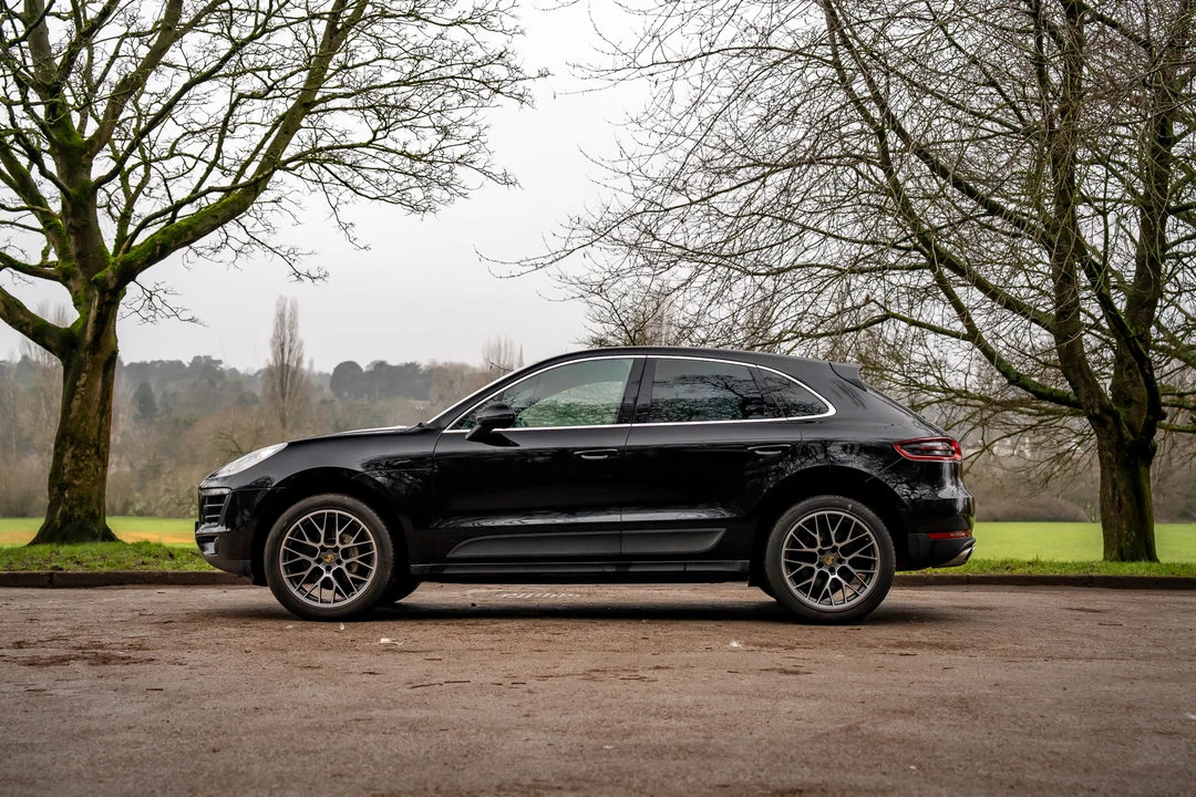 2015 Porsche Macan S - Image 15 of 31