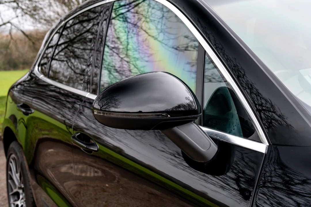 2015 Porsche Macan S - Image 24 of 31