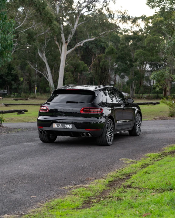2015 Porsche Macan S - Image 23 of 31