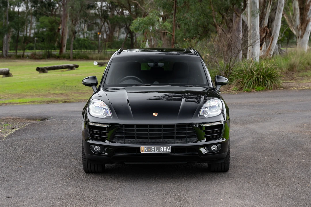 2015 Porsche Macan S - Image 10 of 31
